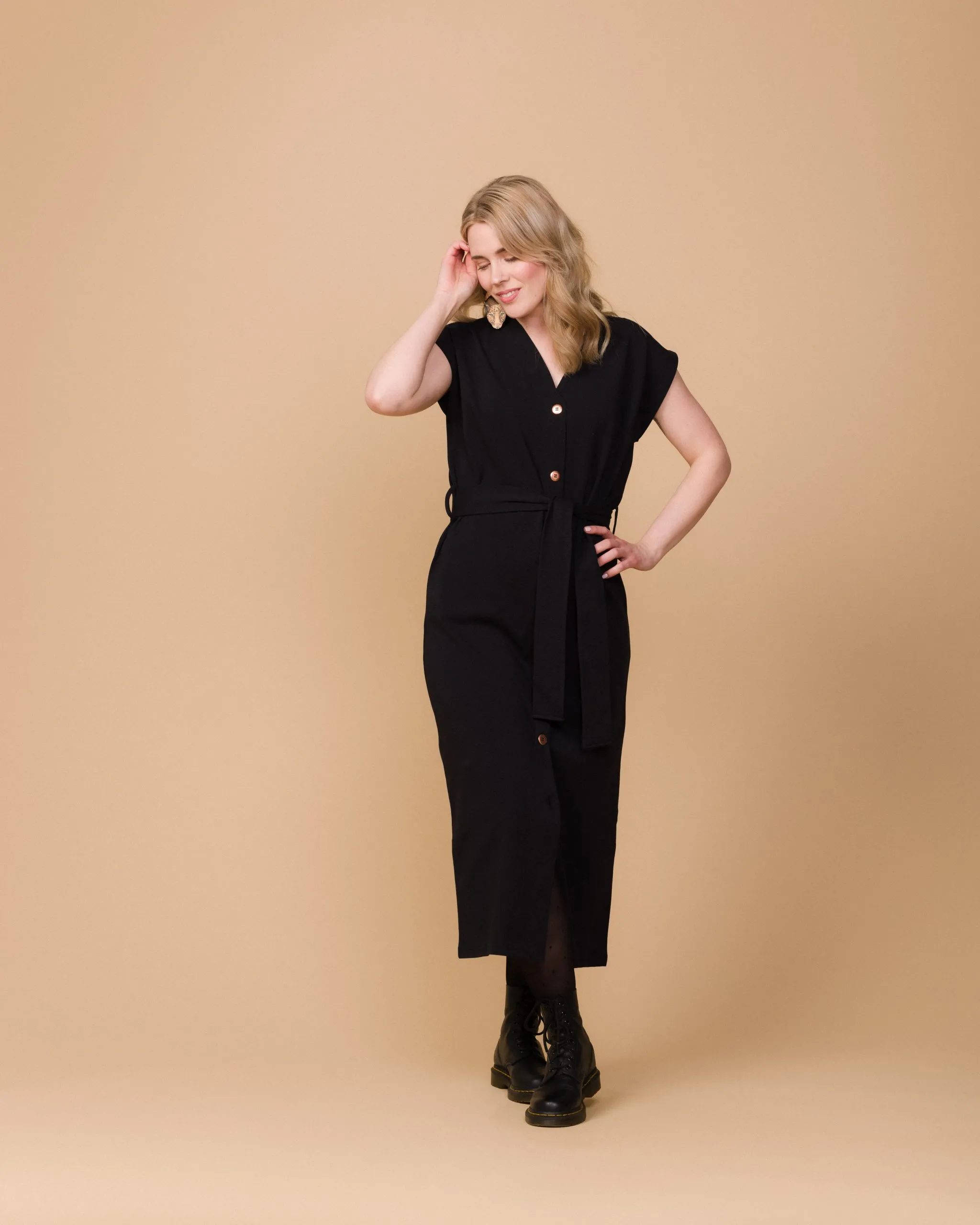 Nicola Vest Dress Black