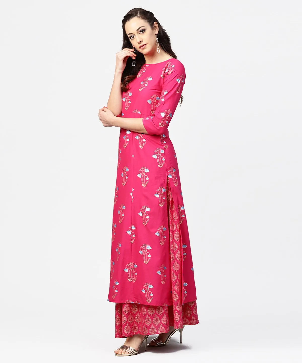 Pink Printed 3/4Th Sleeve Cotton Kurta With Printed Skirt