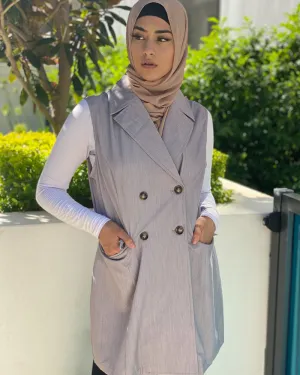 Tuck Pocket Vest